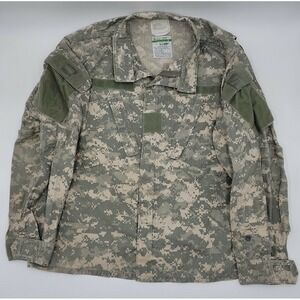 Army Combat Uniform ACU Digital Camo Military Jacket Top Size Medium-Short #C152